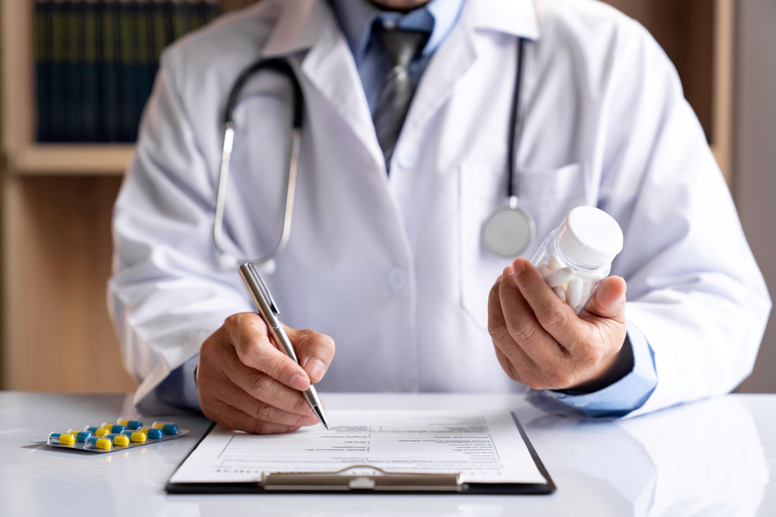 Medico de Seguro de Salud Reembolso de Medicamentos en Adeslas