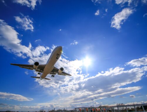 917453280: Asistencia 24/7 en repatriación Adeslas
