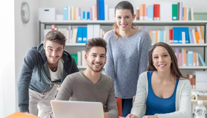 Seguros Adeslas Económicos para Estudiantes